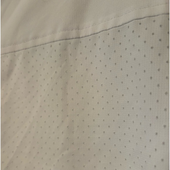 Huk White Fishing or Hiking Button Down Shirt, Men's X-Large - Picture 4 of 5